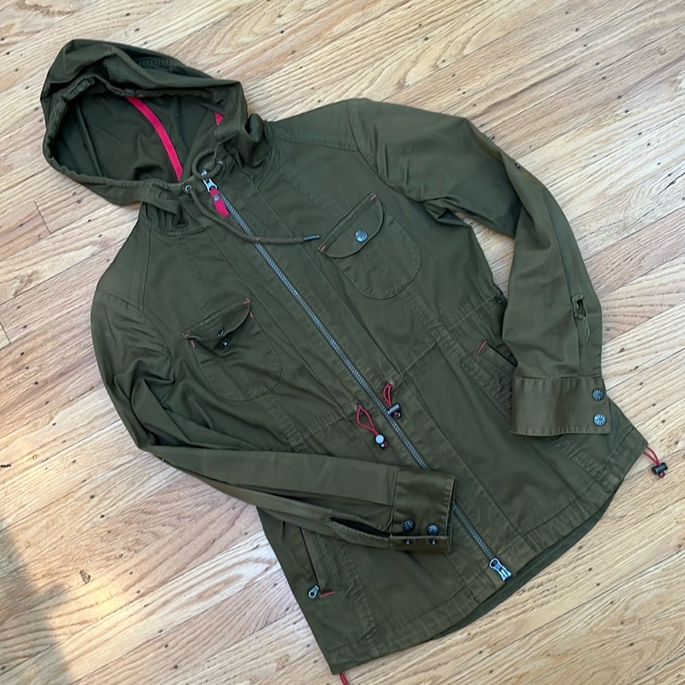 Athleta Anytime Anorak size XS